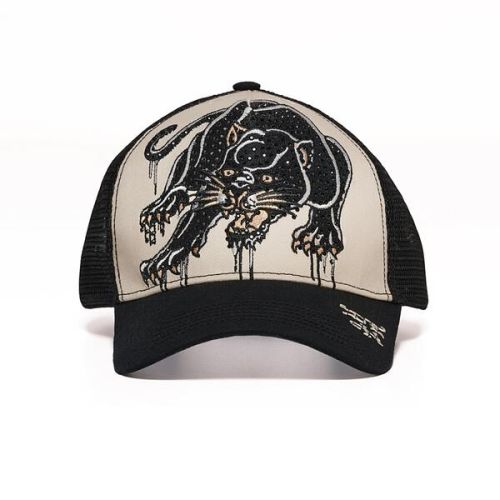Ed Hardy Wholesale Rhinestone Trucker hat assortment 24pcs.