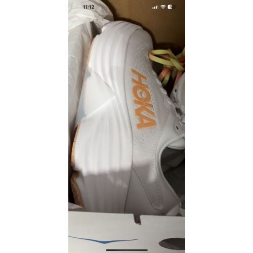 Hoka wholesale sneakers assortment M/W 100pcs.