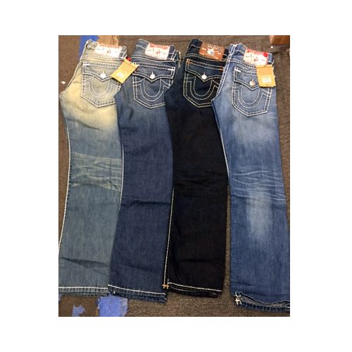 True Religion wholesale Mens Denim Jeans Assortment 30pcs.