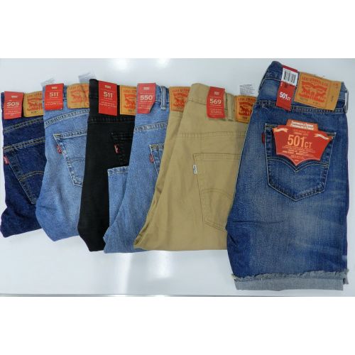 Levi's Wholesale Mens denim shorts assortment 24pcs.