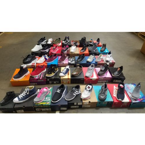 Wholesale sneakers and shoes wholesale mix 50pairs.