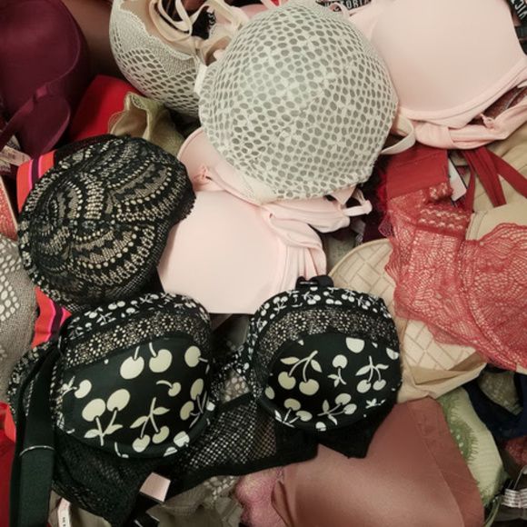 Victoria's Secret Bras Wholesale Lot of 25 Random Mixed Colors